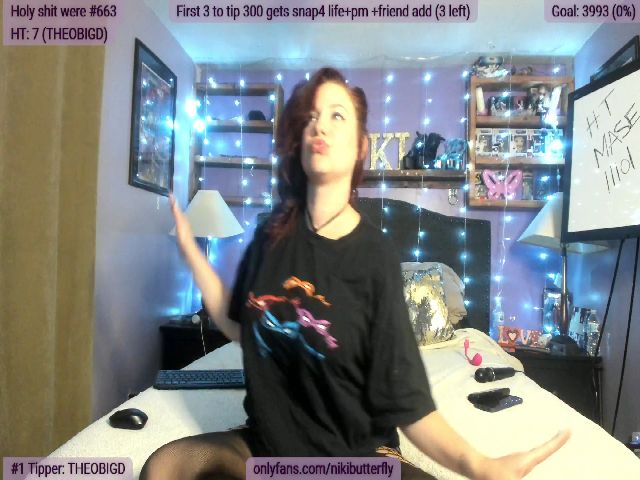 Live sex webcam photo for Nikibutterfly #259627580