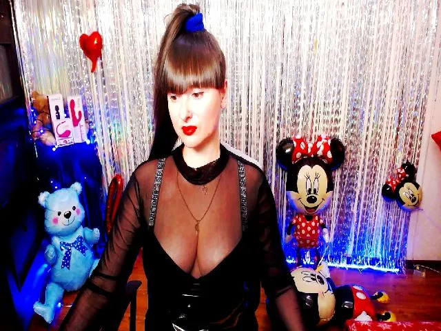 Live sex webcam photo for x_MissMia_x #253095604