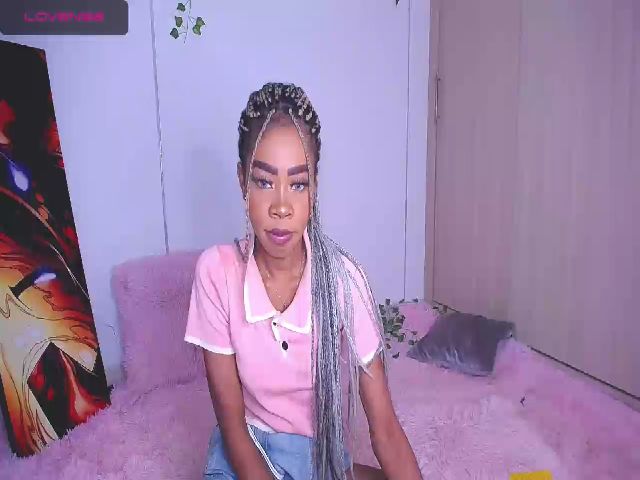 Live sex webcam photo for Aria_brown_ #257024714