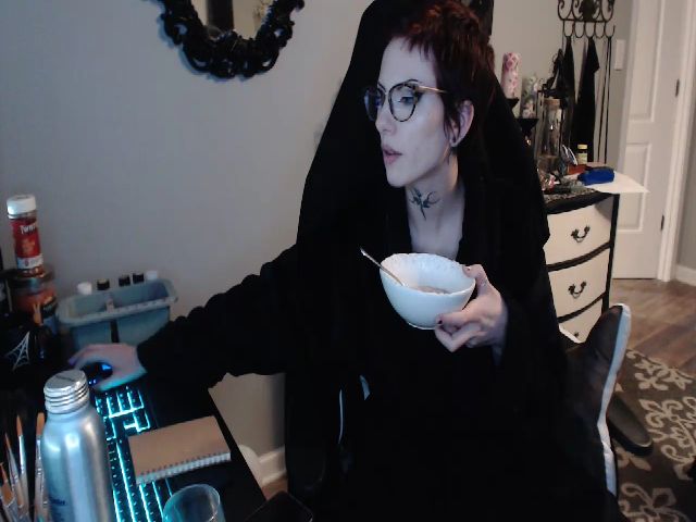 Live sex webcam photo for Painbaby #259079755