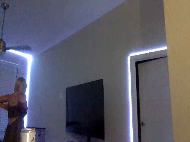 Live sex webcam photo for Sammy_gray #254086785