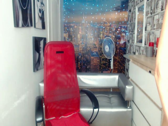 Live sex webcam photo for Lovely_della #253878708