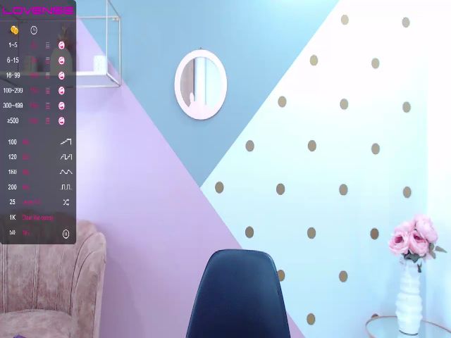 Live sex webcam photo for Gaby_babe #255074240