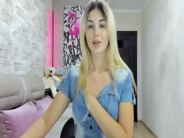 Live sex webcam photo for Mexika #261546155