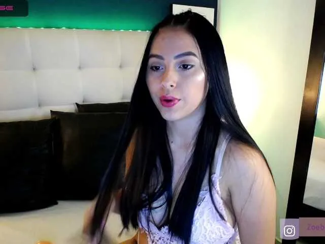 Live sex webcam photo for ZoeBolton #257528444