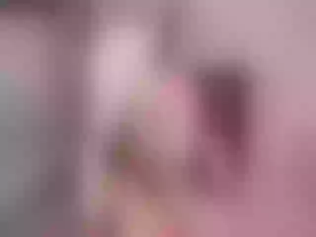 Live sex webcam photo for Sun_kissed1 #253019182