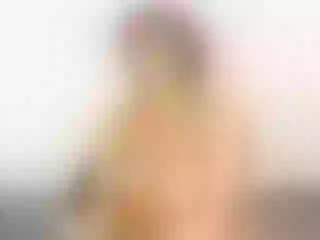 Live sex webcam photo for SpicyQueen86 #252642862