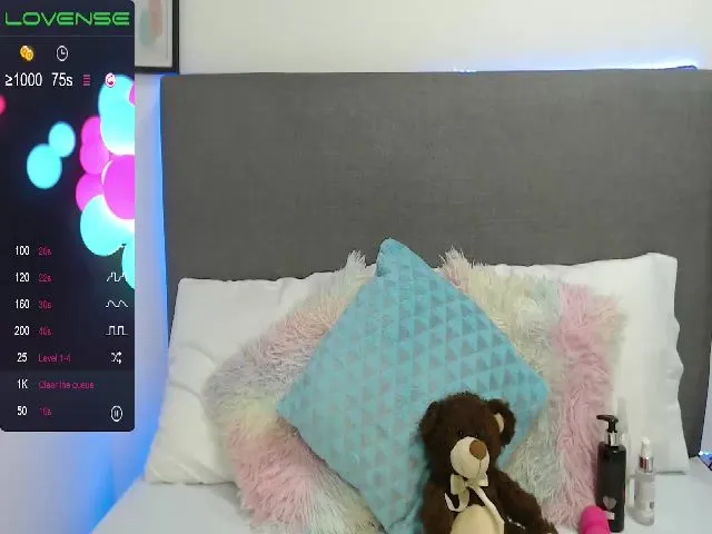 Live sex webcam photo for dalas_kv_ #260500612