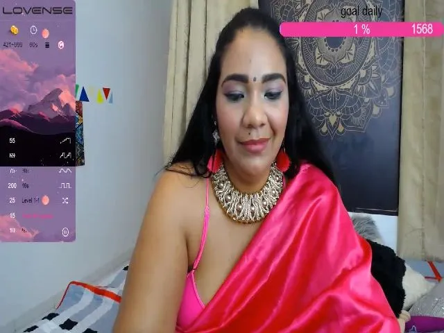 Live sex webcam photo for IndianMama #260035312