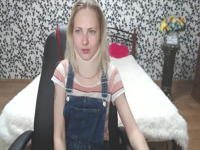 Live sex webcam photo for Ingridtreant #254478856