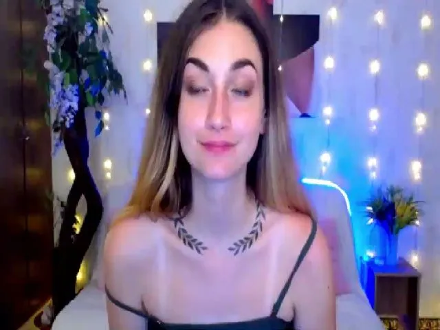 Live sex webcam photo for Lolly__Pop__ #261851881