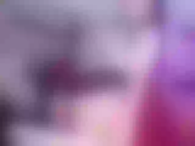 Live sex webcam photo for LovelyLina #241374347