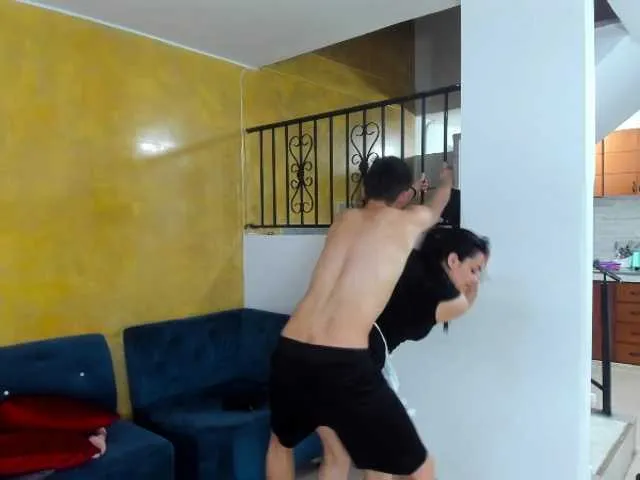 Live sex webcam photo for Fucklatinsex #258956023