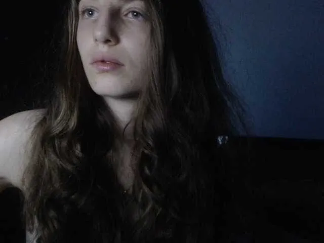 Live sex webcam photo for adela2002 #259785524
