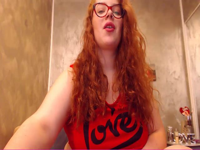 Live sex webcam photo for SaylorMoonX #252831731