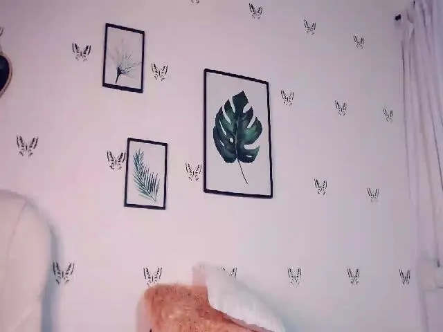 Live sex webcam photo for Tamy_bennett #262136773