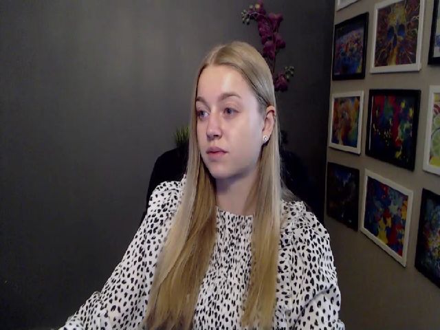 Live sex webcam photo for LUSTerica #263524349