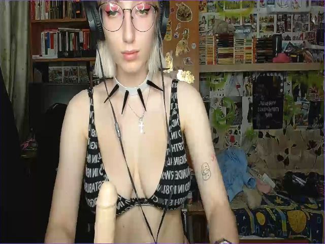 Live sex webcam photo for Dilion_Harper #258685614