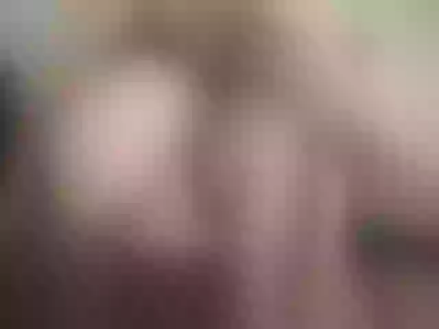 Live sex webcam photo for ladysquirt89 #241259114