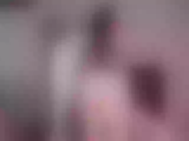Live sex webcam photo for Sun_kissed1 #252451611