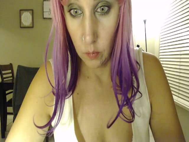 Live sex webcam photo for Sparkle_Pinup #261339111