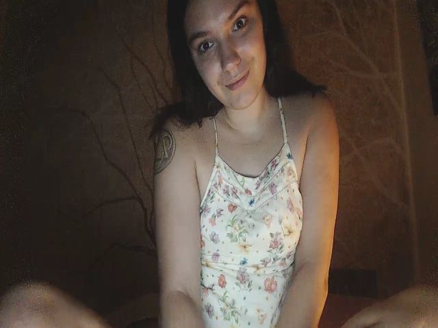 Live sex webcam photo for YumiBelle #255745391