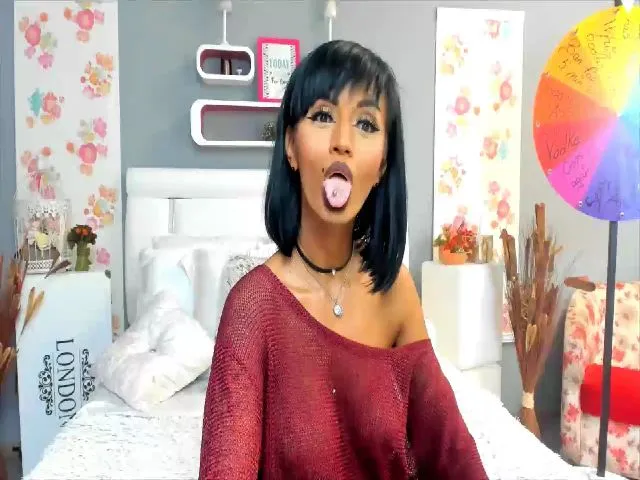 Live sex webcam photo for LissaJo #265521630
