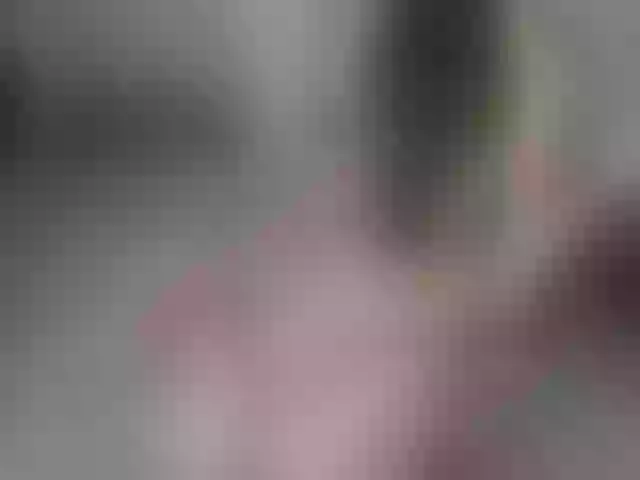 Live sex webcam photo for DiddySweet1 #245802639