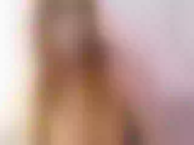 Live sex webcam photo for AnaMaslany #264072634