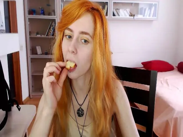 Live sex webcam photo for MelaniHewit #255271951