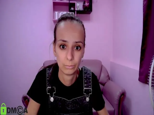 Live sex webcam photo for Sweet_Lizza #264404454