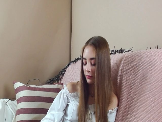 Live sex webcam photo for LinaSierra #263564973