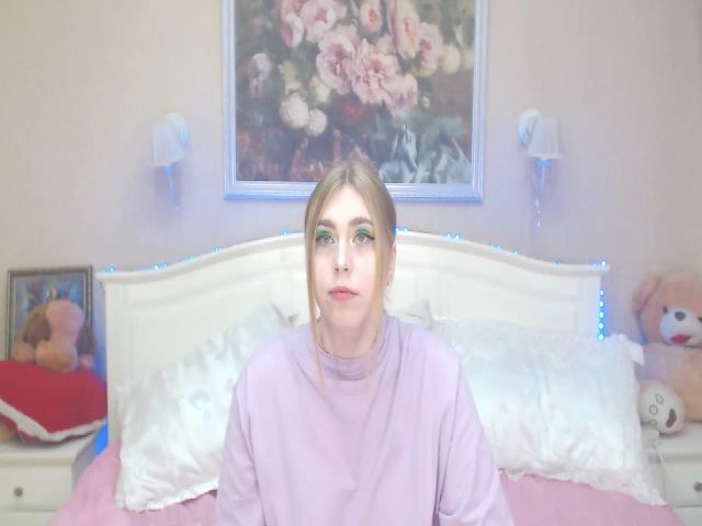 Live sex webcam photo for AmaliaDiva #257319076