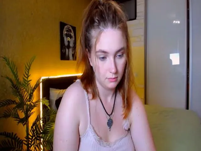 Live sex webcam photo for NikkySonge #255258852