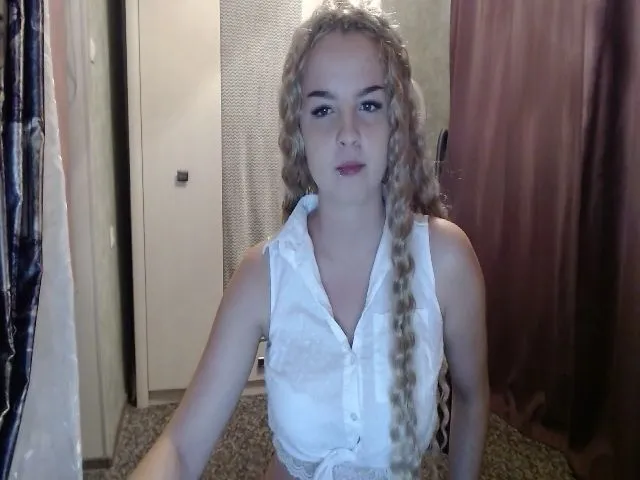 Live sex webcam photo for Lio_noy #256515492