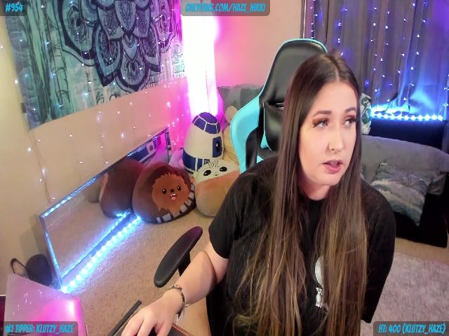 Live sex webcam photo for Nikki_Haze #257442697