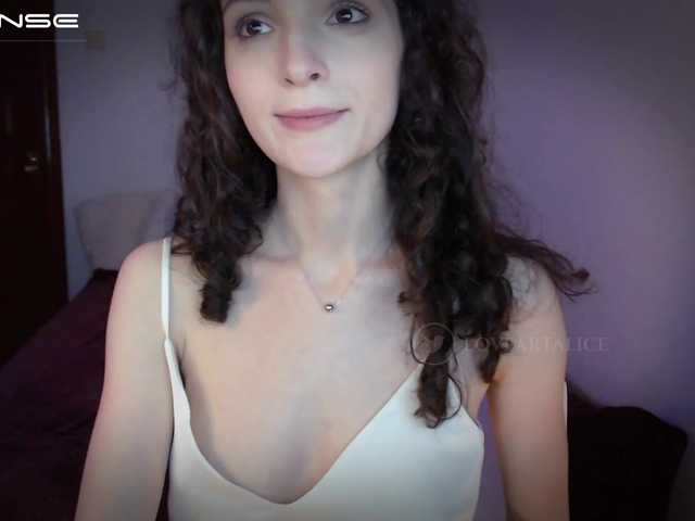 Live sex webcam photo for loveartalice #241024858