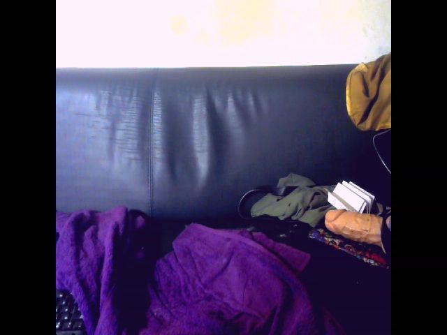 Live sex webcam photo for Sexygeny #258712914