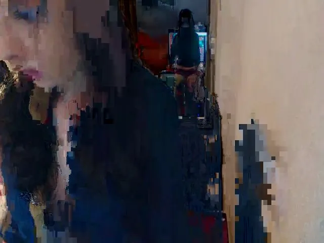 Live sex webcam photo for AlishaPacari #253944443