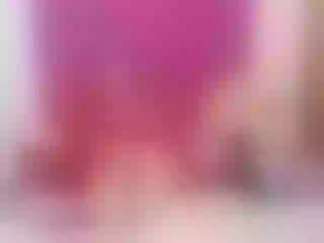 Live sex webcam photo for Khloee_sr #260238072
