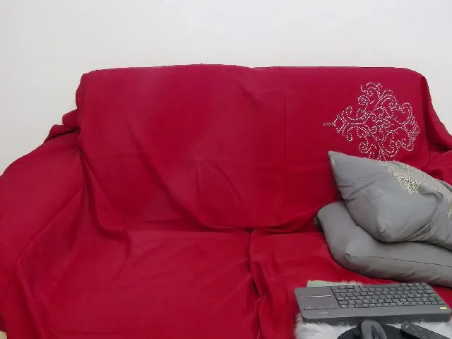 Live sex webcam photo for xIntense #253236224