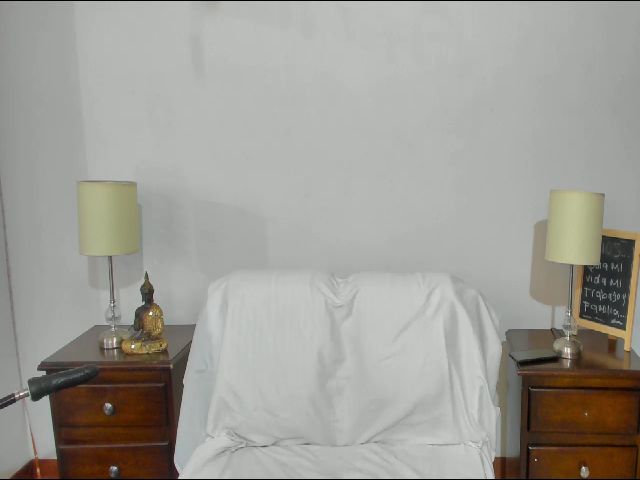 Live sex webcam photo for Emilyparkerr1 #258684513