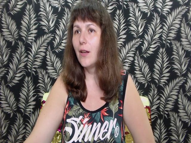 Live sex webcam photo for AliceInks #263242766