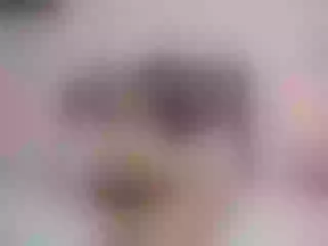 Live sex webcam photo for YoursLauren #259858238