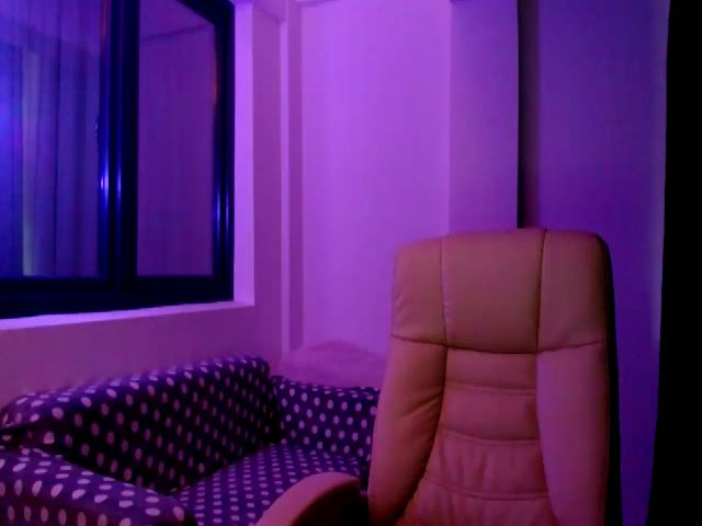 Live sex webcam photo for ANAzingERICKA #259069273