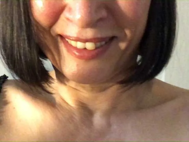 Live sex webcam photo for miss-s #240981498