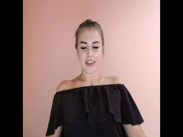 Live sex webcam photo for TaliaKristen #258797266