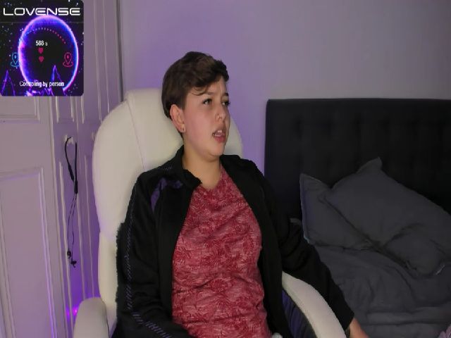 Live sex webcam photo for SalemJimenez #258528802