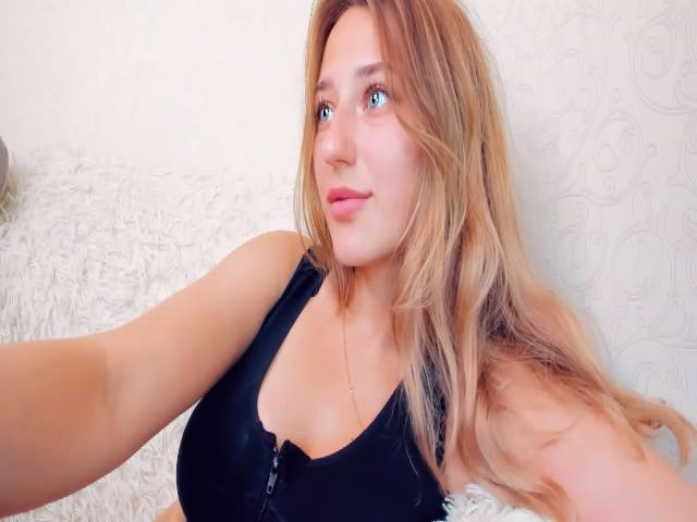 Live sex webcam photo for JNeir_ #259163617