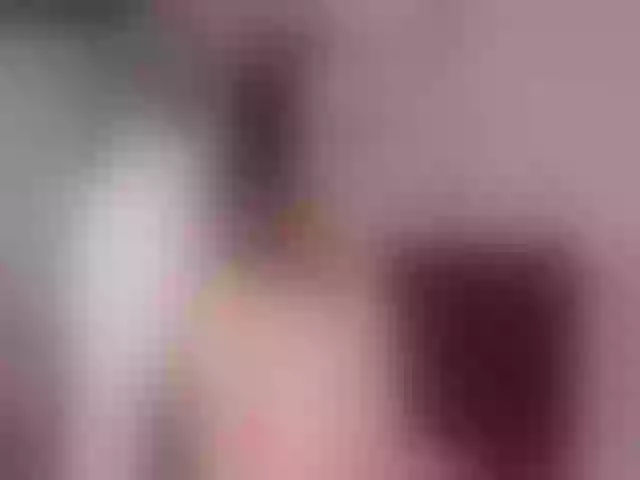 Live sex webcam photo for Sun_kissed1 #260530580